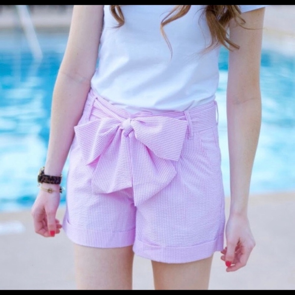NWT Lauren James seersucker bow shorts